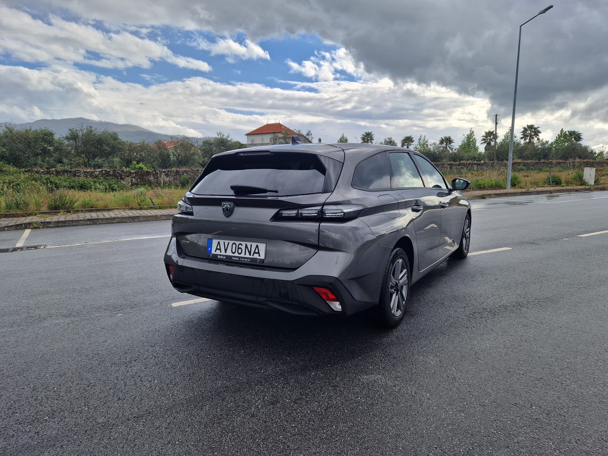 Peugeot 308 SW 1.5HDI | Imagem 4