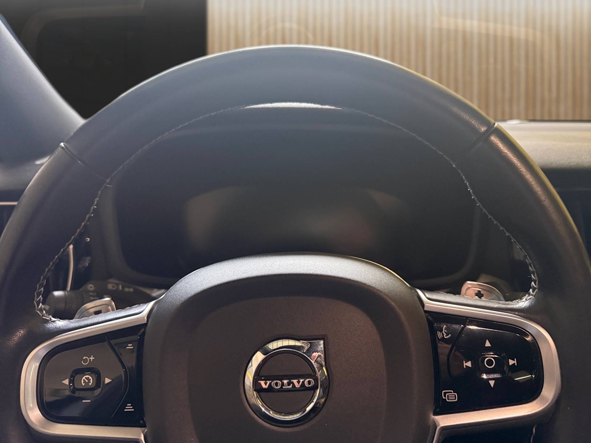 Volvo V60 2.0D | Imagem 8