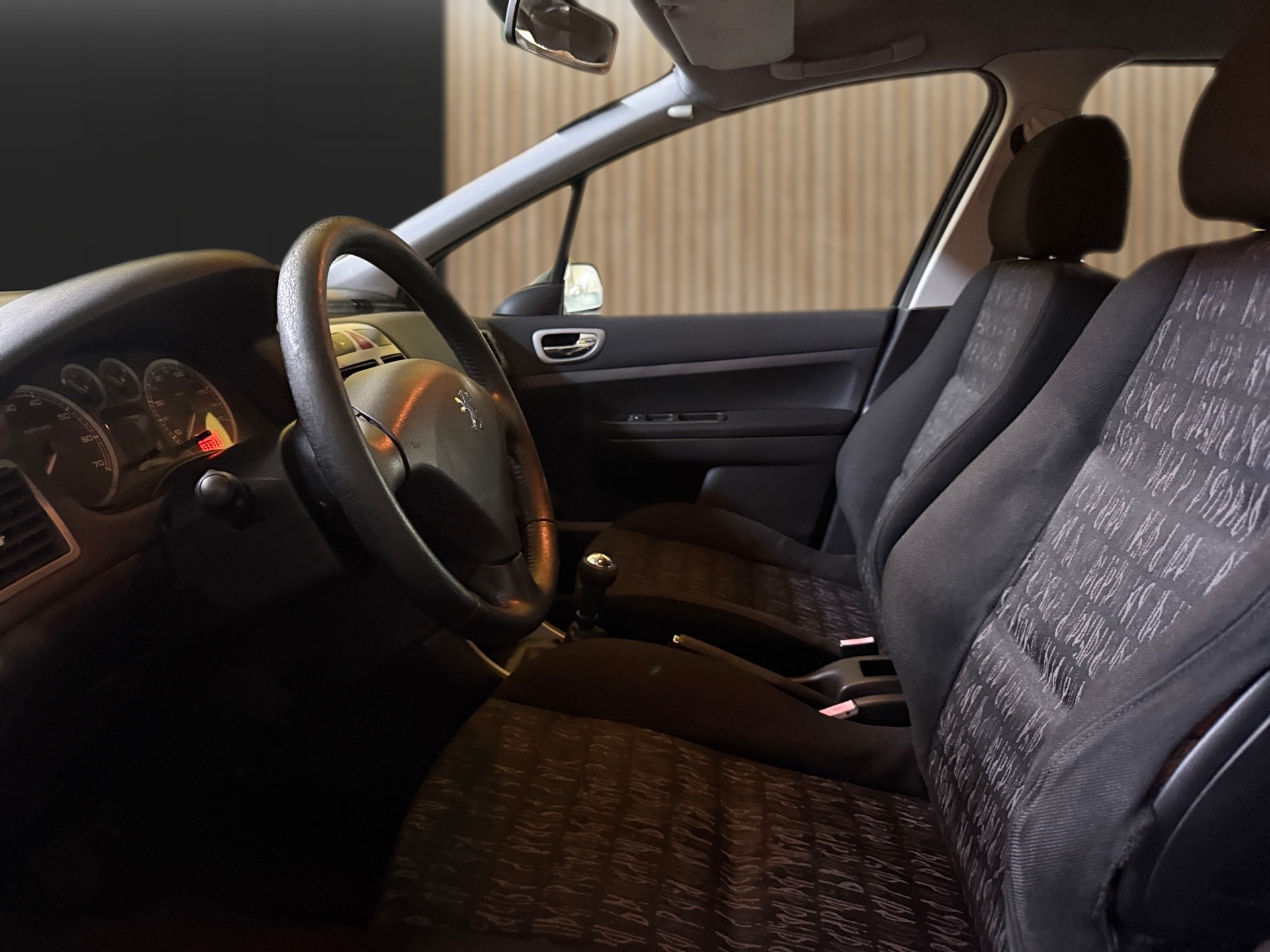 Peugeot 307 1.4 | Imagem 7