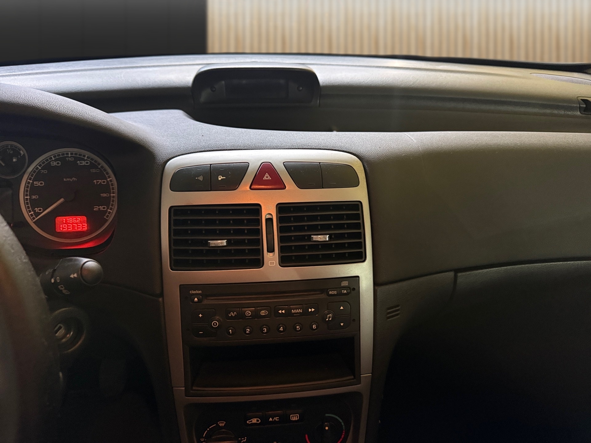 Peugeot 307 1.4 | Imagem 9