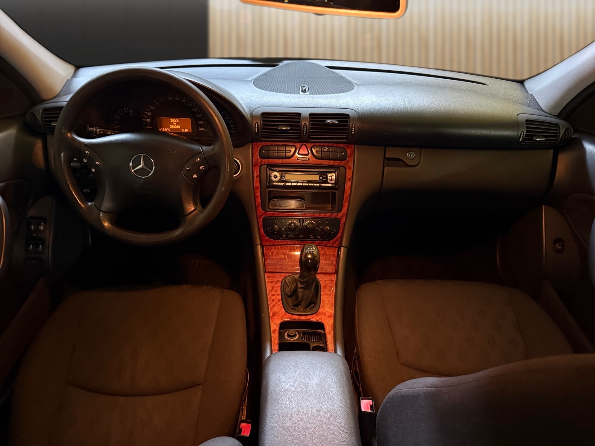 Mercedes-Benz C 200 CDI | Imagem 10