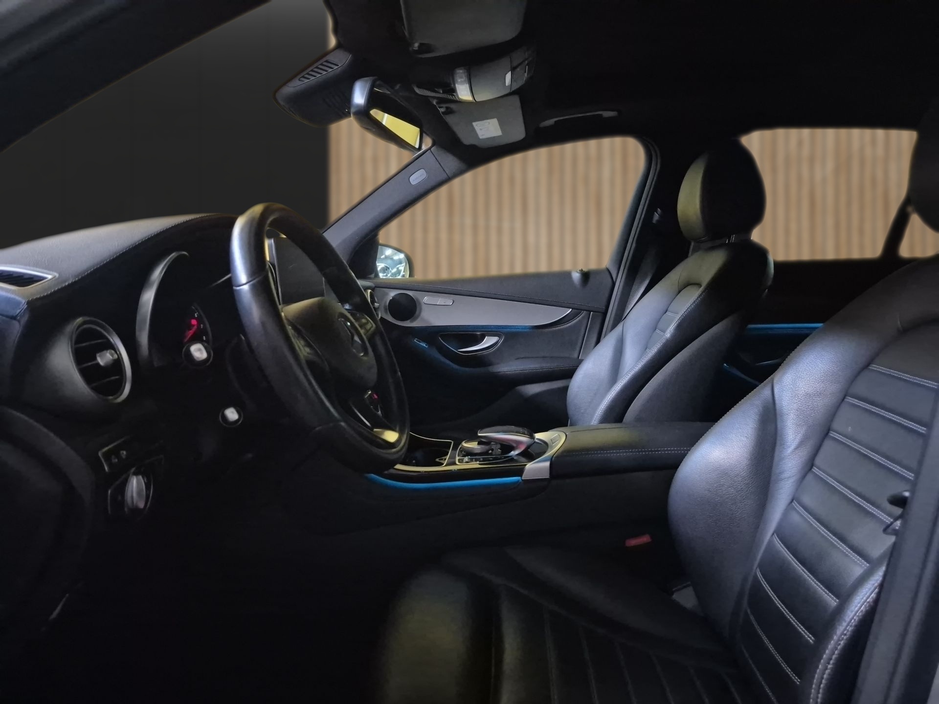 Mercedes-Benz GLC 350e 4matic 2.0 PHEV | Imagem 7