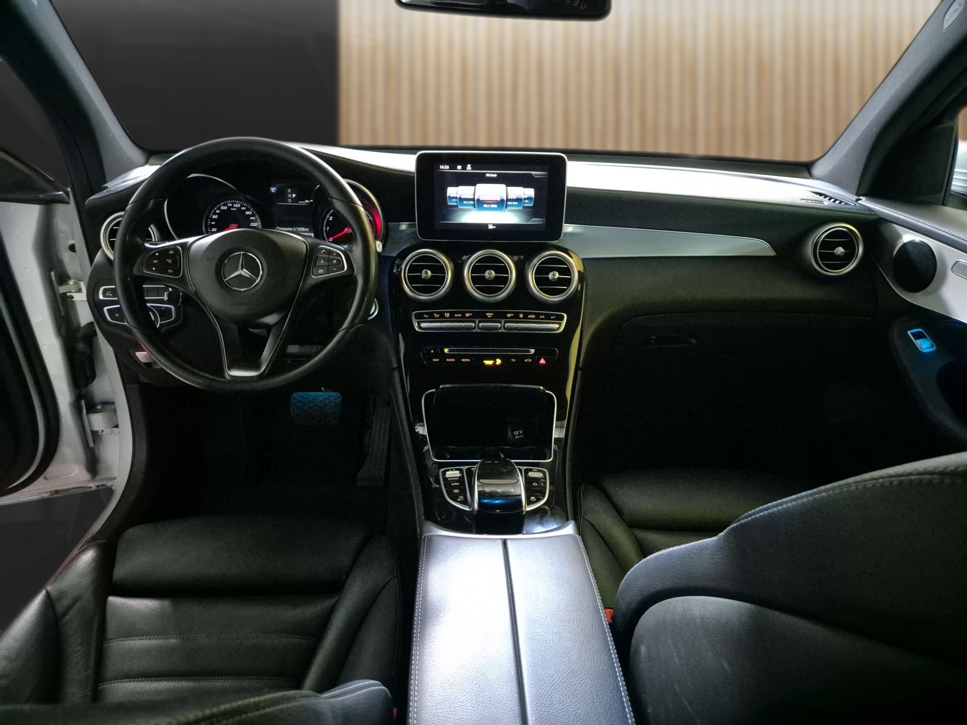 Mercedes-Benz GLC 350e 4matic 2.0 PHEV | Imagem 10
